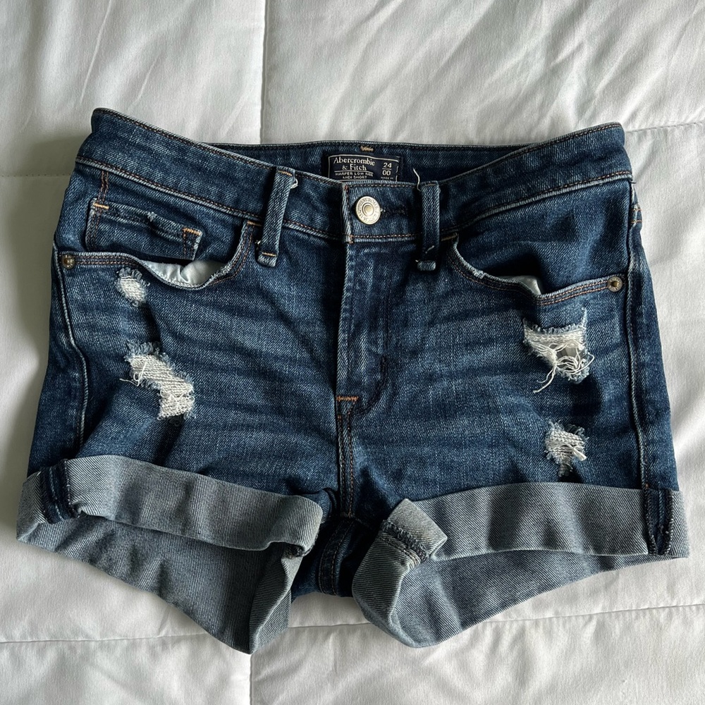 Abercrombie & Fitch - Harper Low Rise Midi Jean Shorts